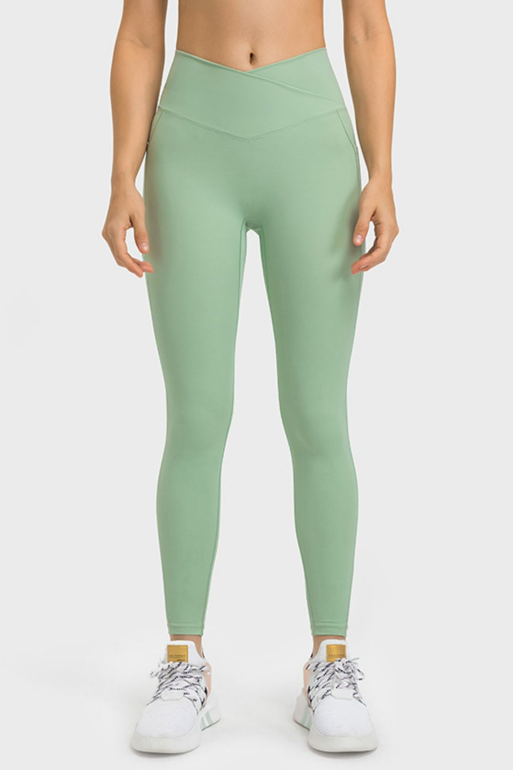 Millennia V-Waist Yoga Leggings with Pockets - Ladyez