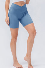 Slim Fit V-Waistband Sports Shorts - Ladyez