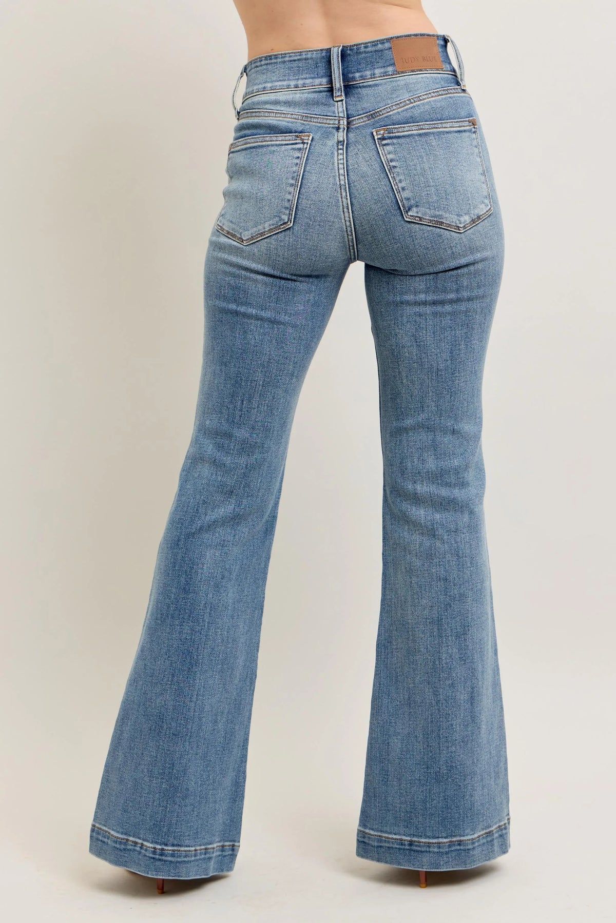 Judy Blue Full Size High-Waist Flare Denim Jeans with Front Seam Detail Plus Size - Ladyez
