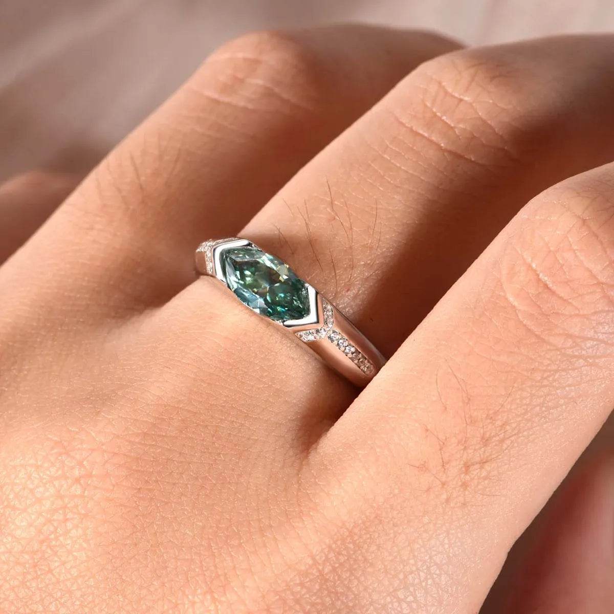 1 Carat Moissanite 925 Sterling Silver Ring - Ladyez