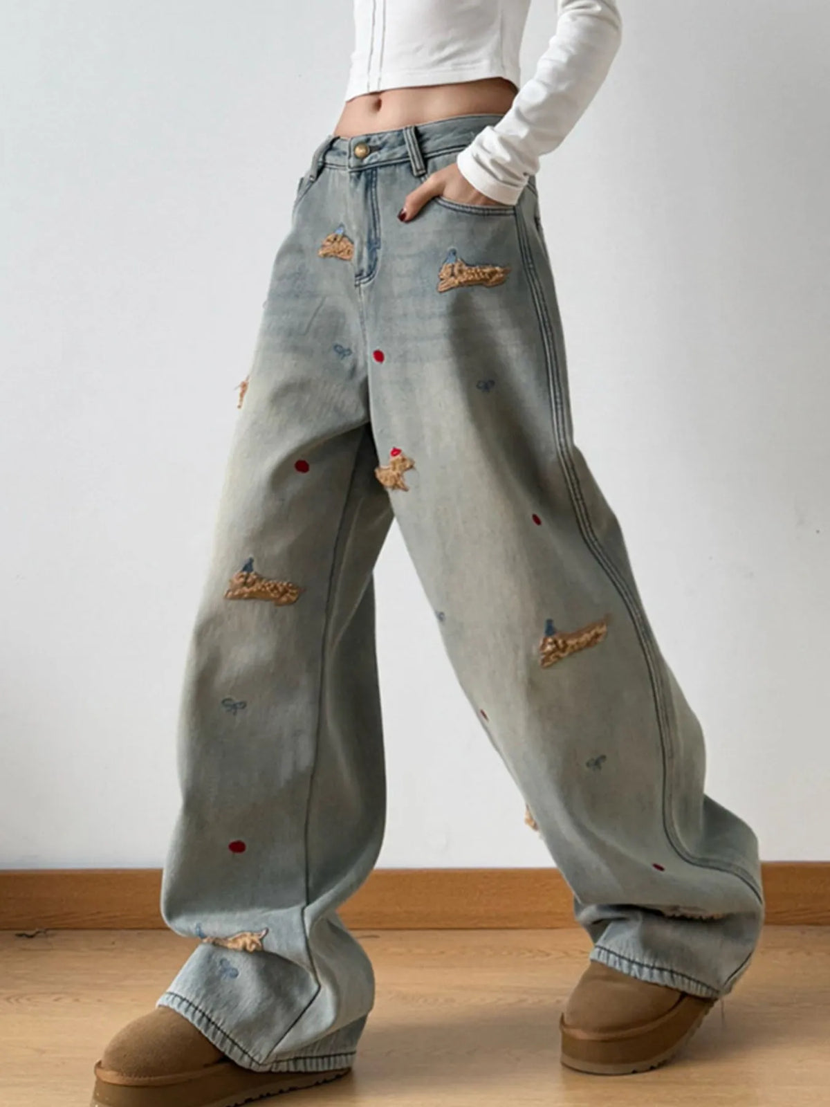 Embroidered Wide Leg Jeans - Ladyez