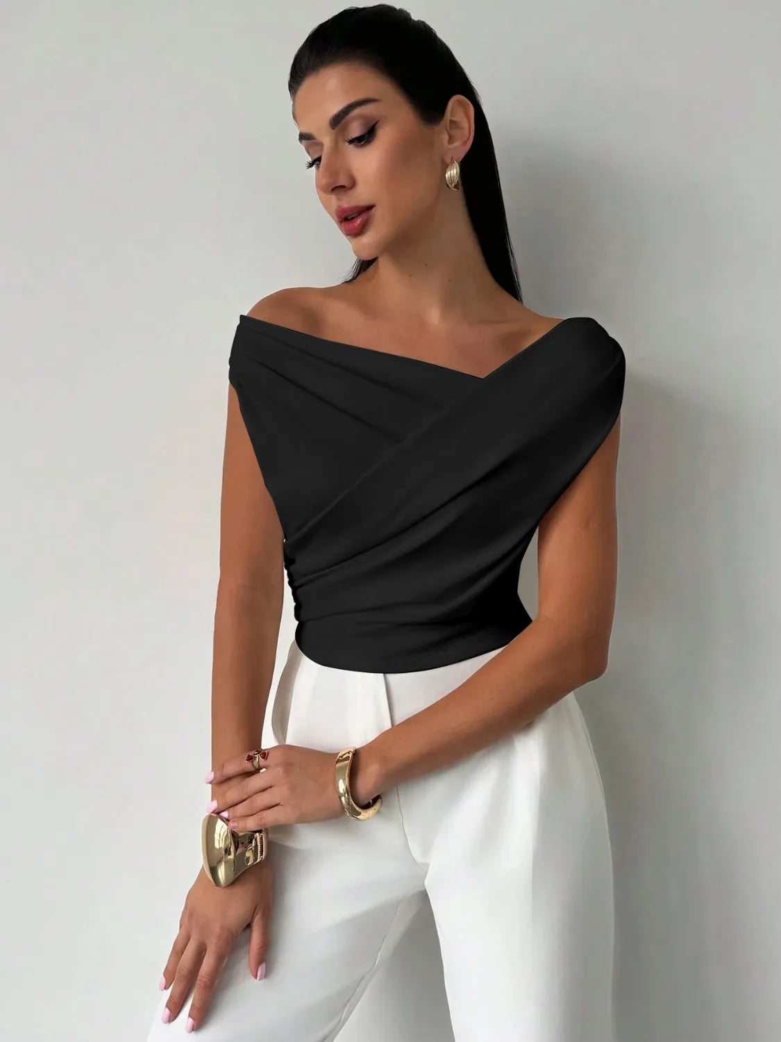 Asymmetrical Ruched Short Sleeve Top - Ladyez