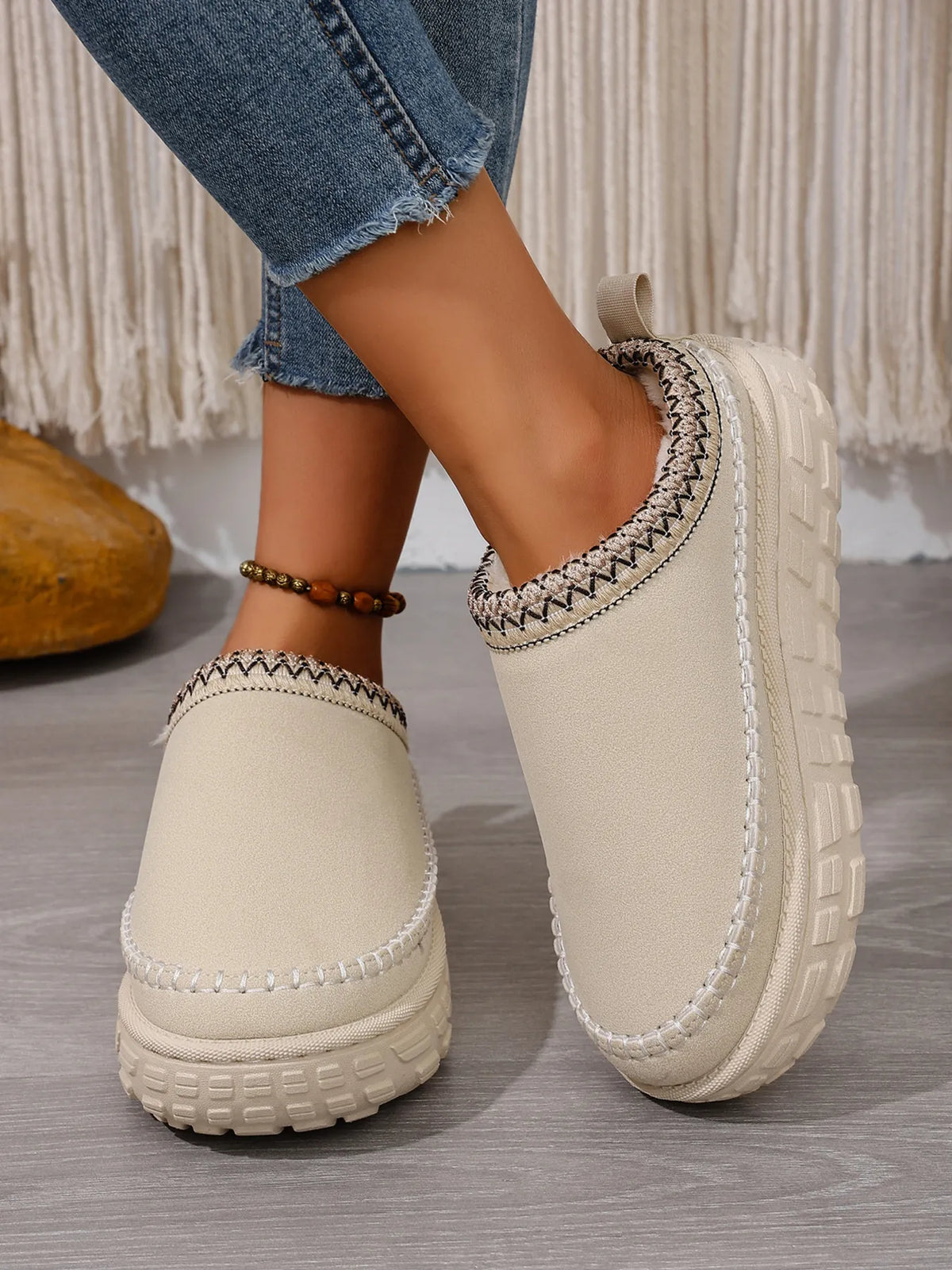 Embroidered Trim Round Toe Platform Boots - Ladyez