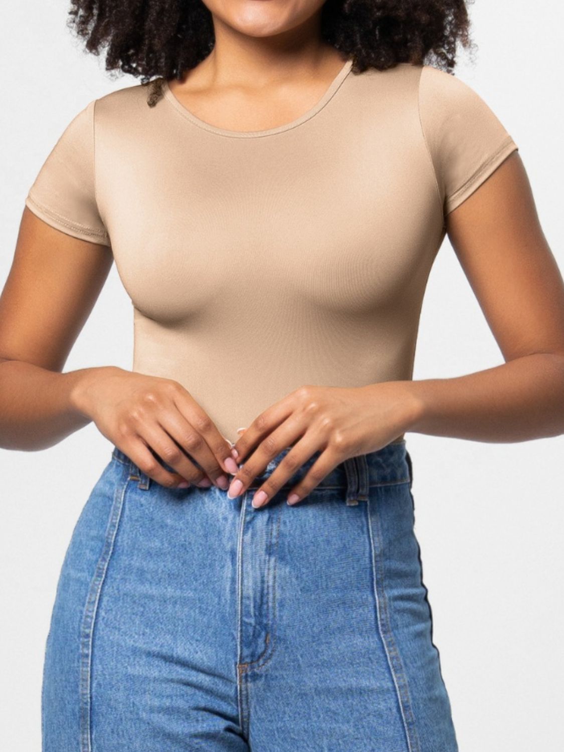 Full Size Round Neck Short Sleeve Bodysuit - Ladyez