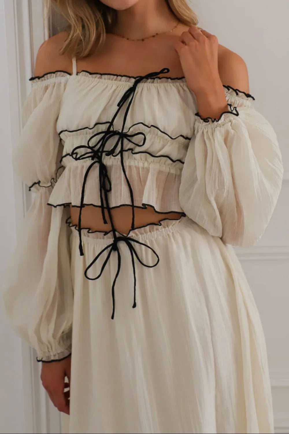 Off-Shoulder Top and Skirt Set - Ladyez