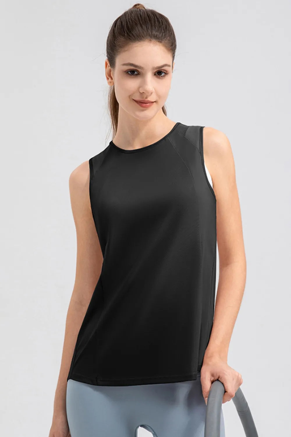 Round Neck Wide strap Active Tank - Ladyez