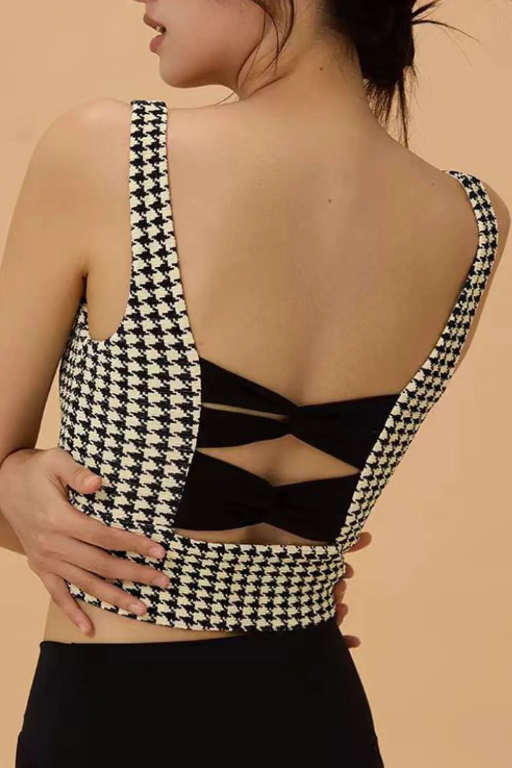 Crisscross Back Houndstooth Active Bra - Ladyez