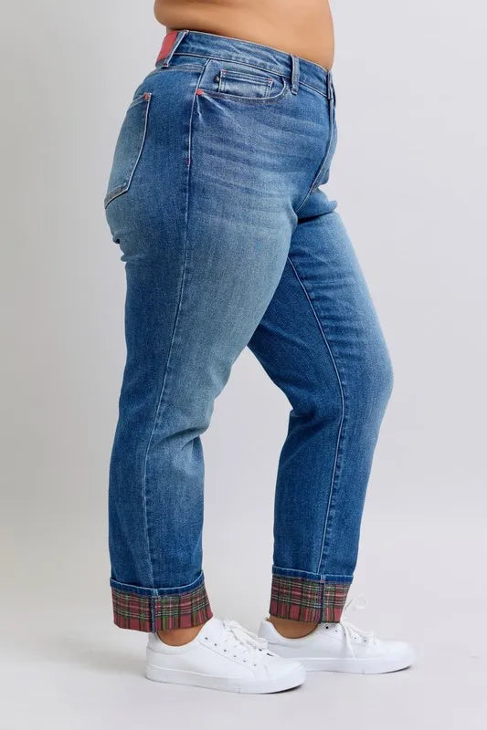 Judy Blue Full Size Mr Plaid Print Cuff Bf Jeans Plus Size - Ladyez