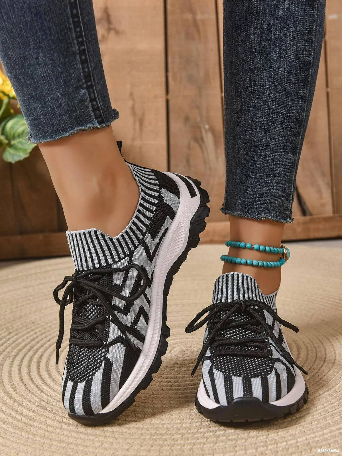 Mesh Knit Lace Up Athletic - Ladyez