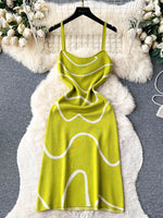 Wave Pattern Knit Midi Dress