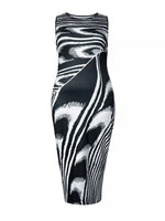 Plus Size Sleeveless Bodycon Maxi Dress with Abstract Print