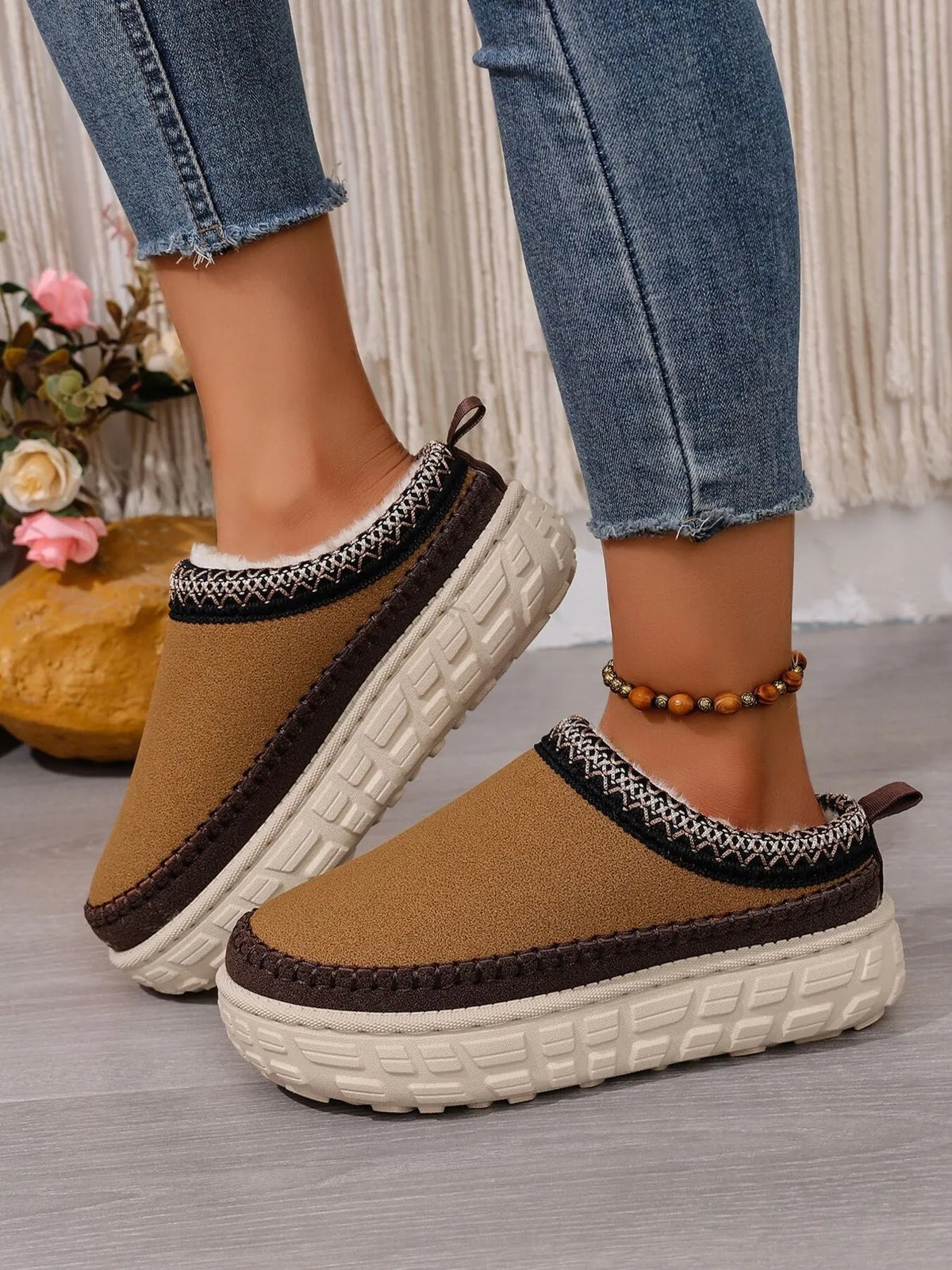 Embroidered Trim Round Toe Platform Boots - Ladyez
