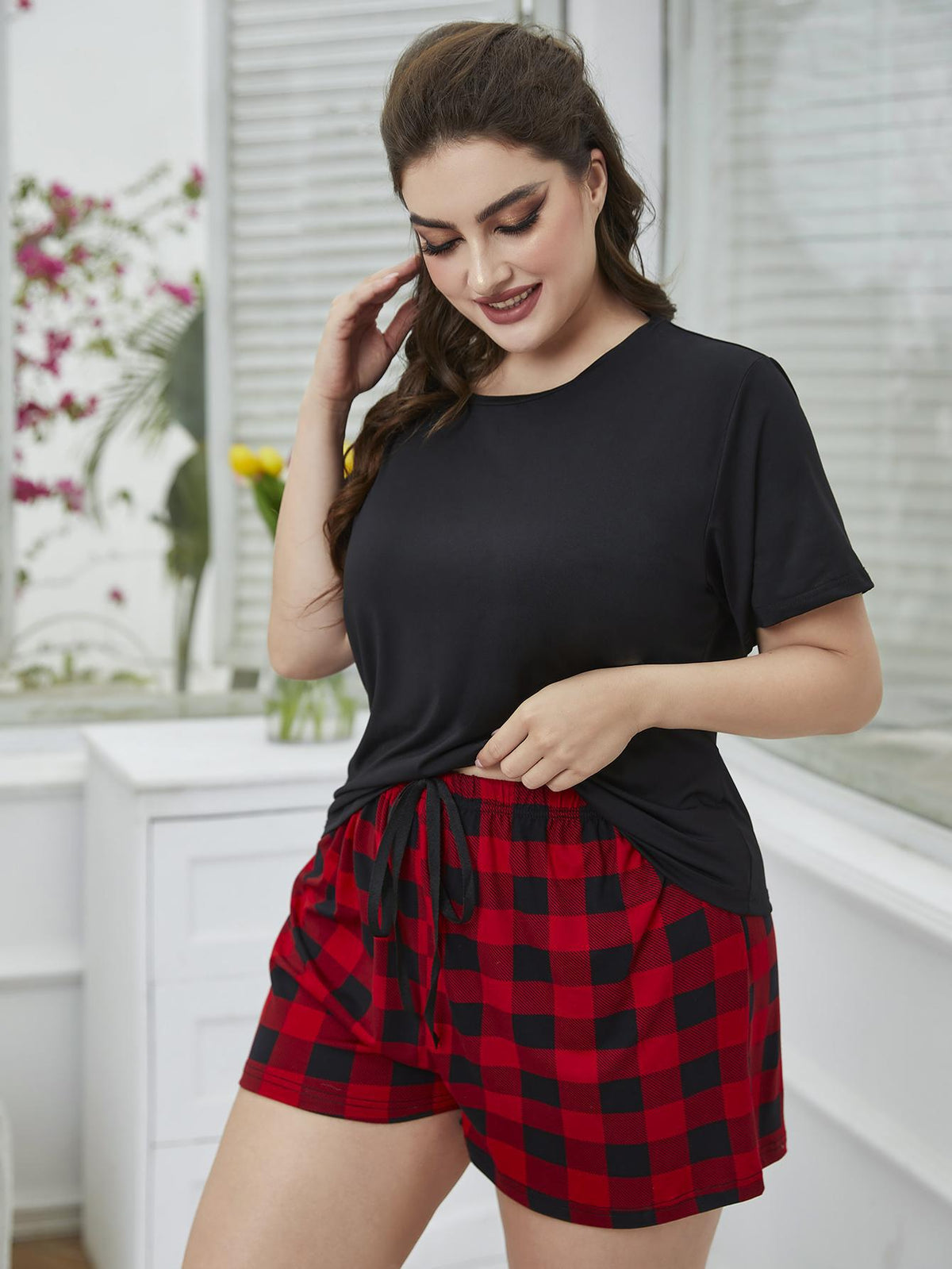 Plus Size Round Neck Tee Shirt and Plaid Shorts Lounge Set - Ladyez
