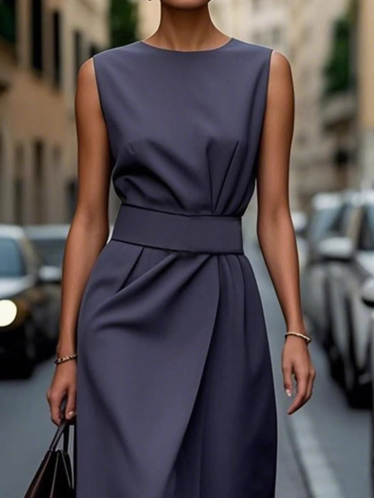 Round Neck Sleeveless Midi Dress - Ladyez