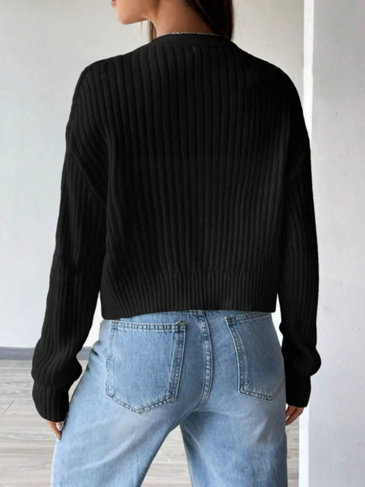 Ribbed Knit Button-Up Cropped Cardigan