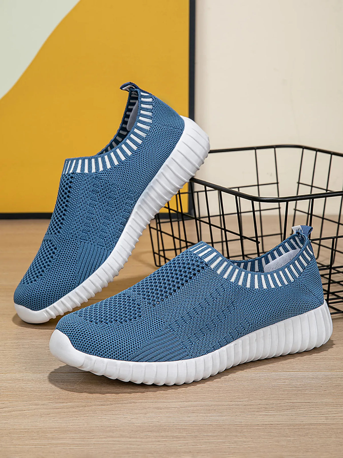 Breathable Knit Slip-On Athletic - Ladyez