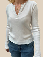 Devine Quarter Button Long Sleeve T-Shirt - Ladyez