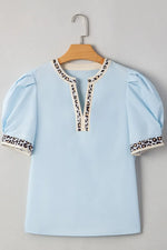 Contrast Leopard Trim Split Neck Puff Sleeve Blouse