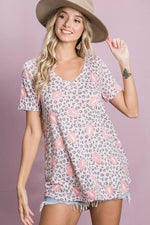 BiBi Leopard Lips Print Top V Neck Top