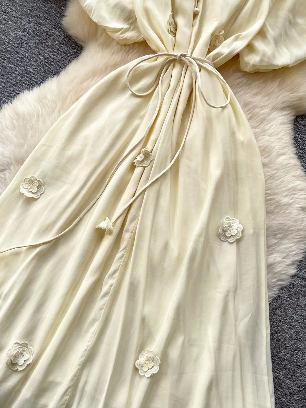 Floral Decor Tie Waist Puff Sleeve Dress