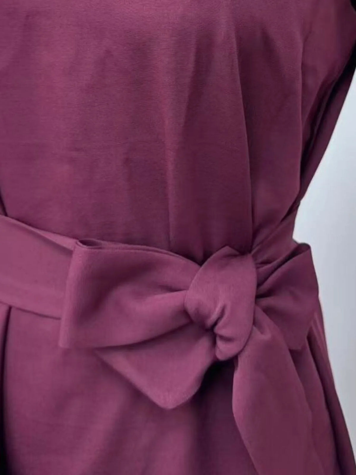 Round Neck Sleeveless Midi Dress - Ladyez