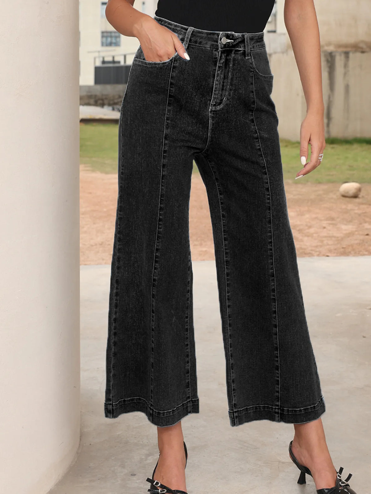 Seam Detail Flared Bottom Ankle Length Jeans - Ladyez