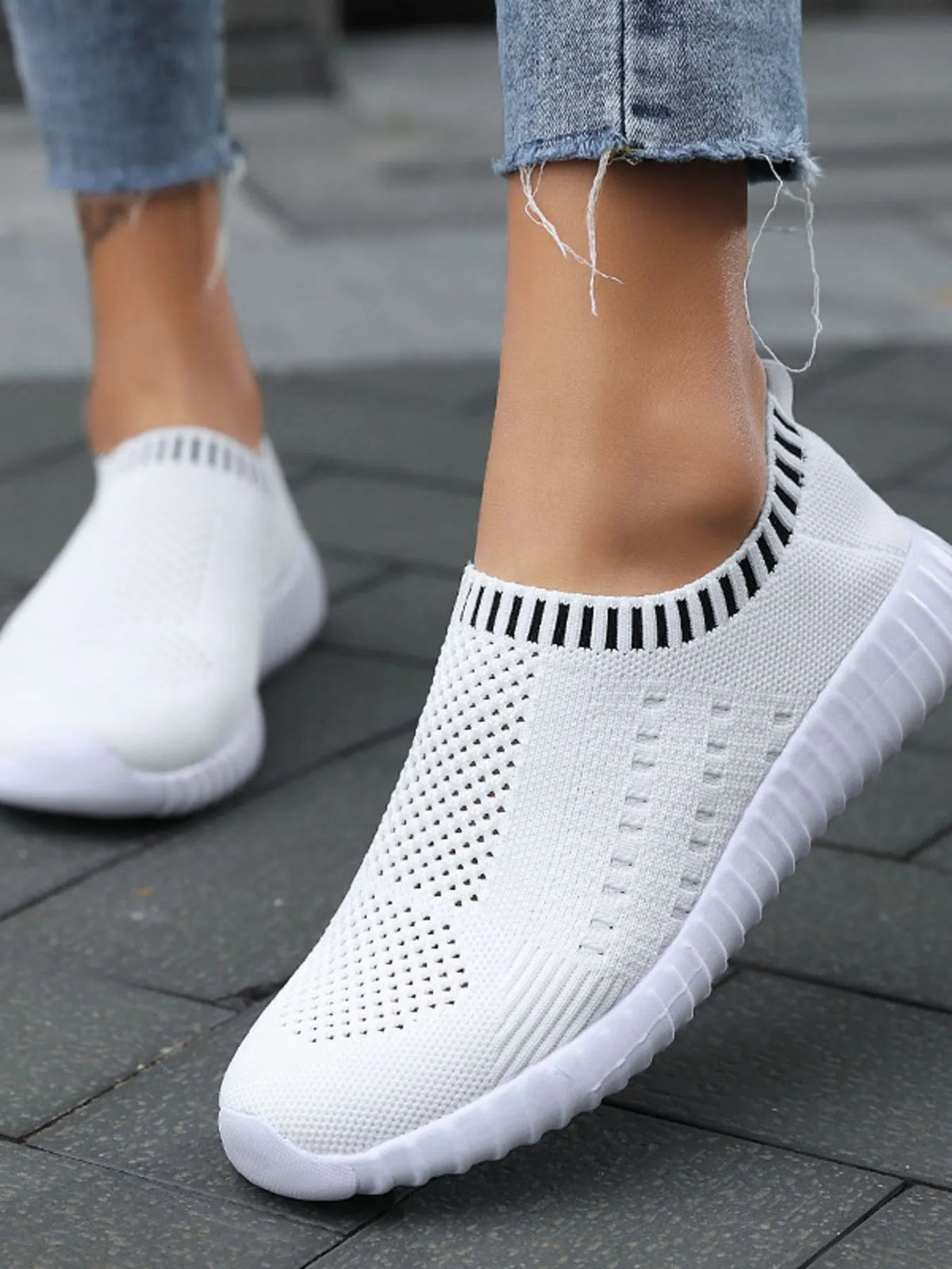 Breathable Mesh Round Toe Slip-Ons - Ladyez