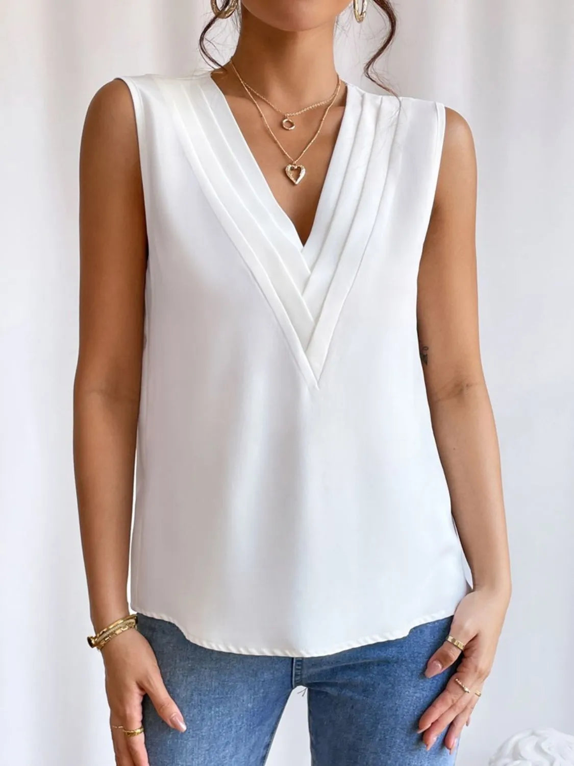 V-Neck Pleated Sleeveless Cami Tank Top - Ladyez