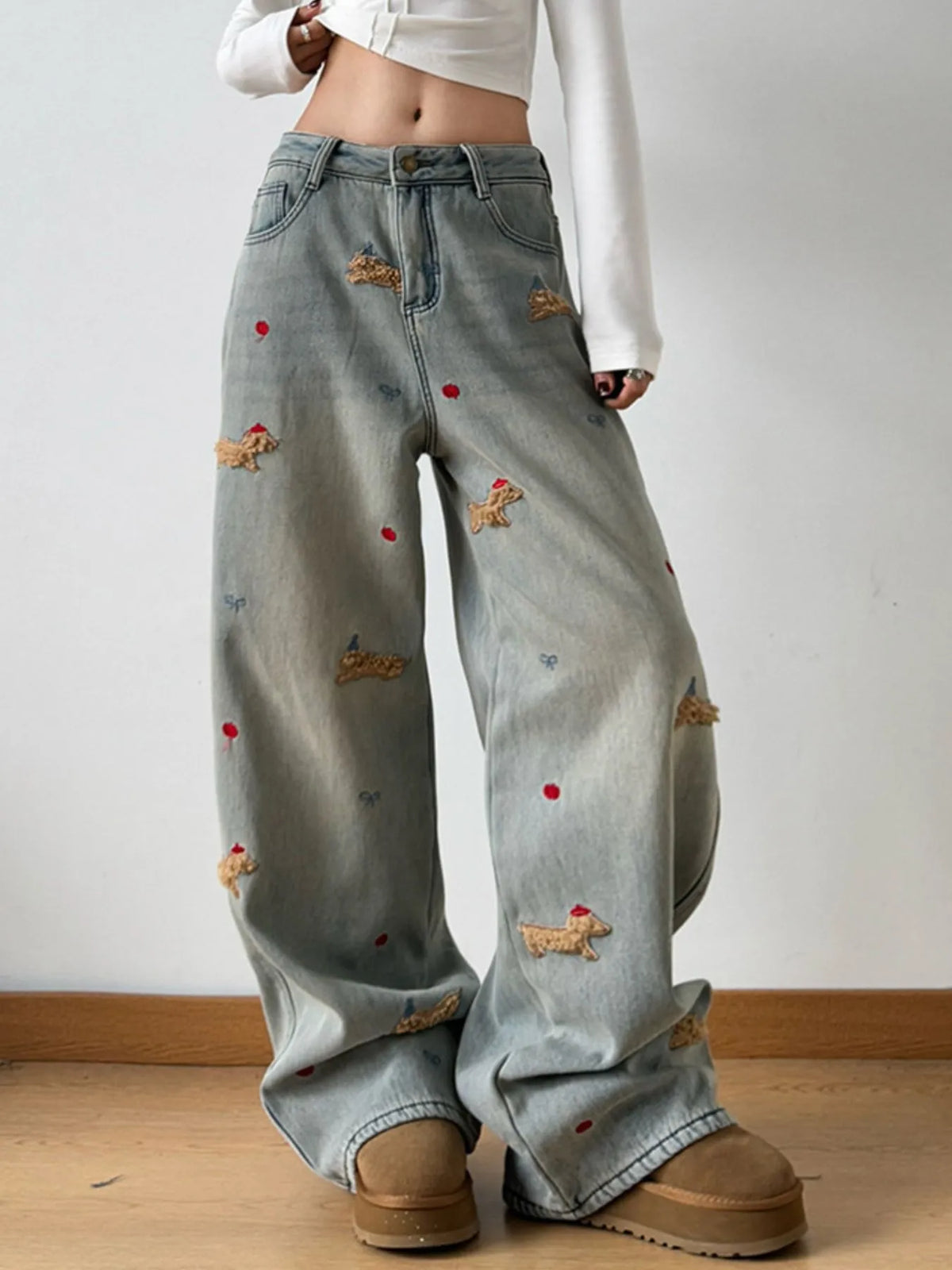 Embroidered Wide Leg Jeans - Ladyez