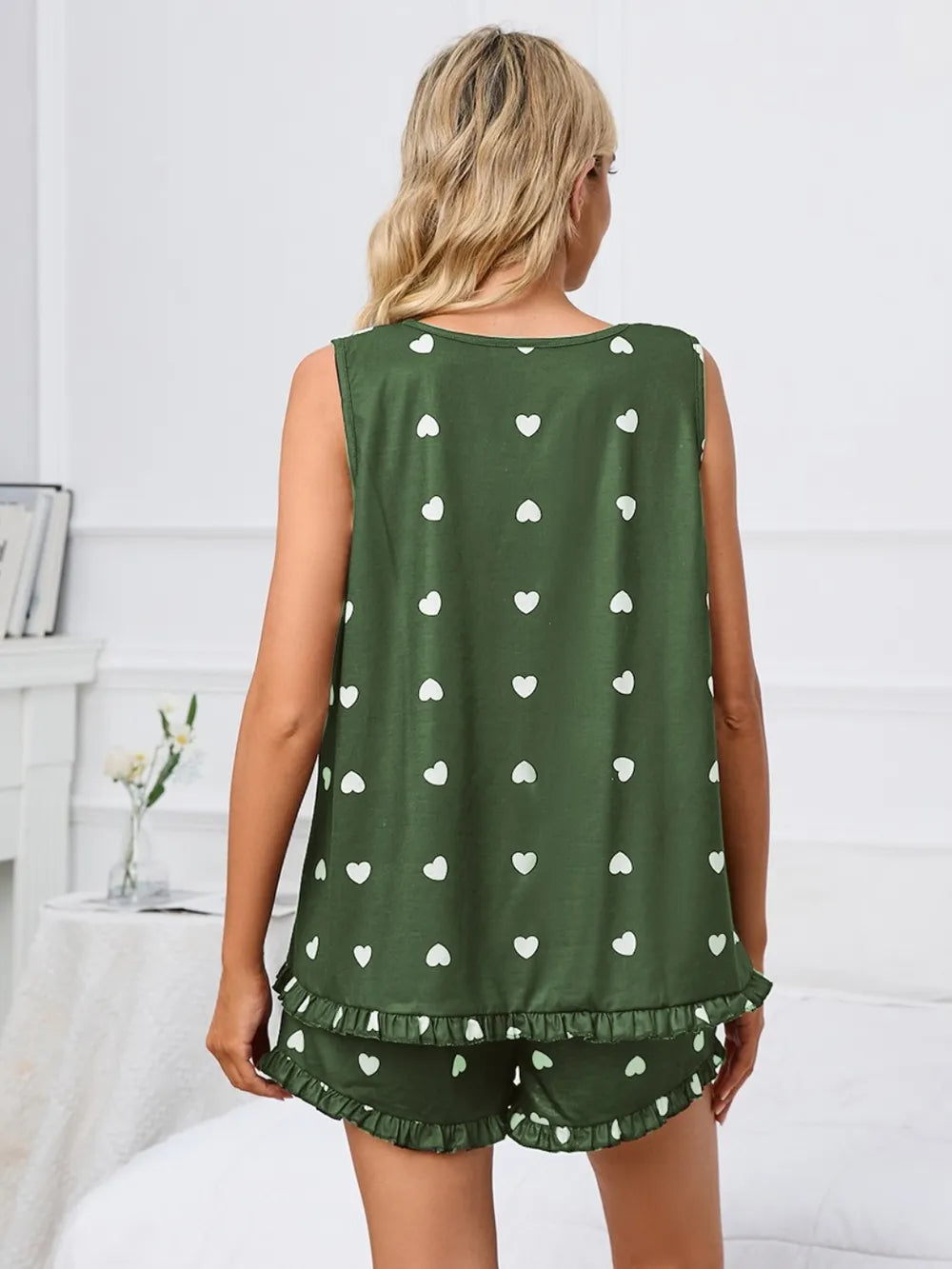 Heart Scoop Neck Tank and Shorts Lounge Set - Ladyez