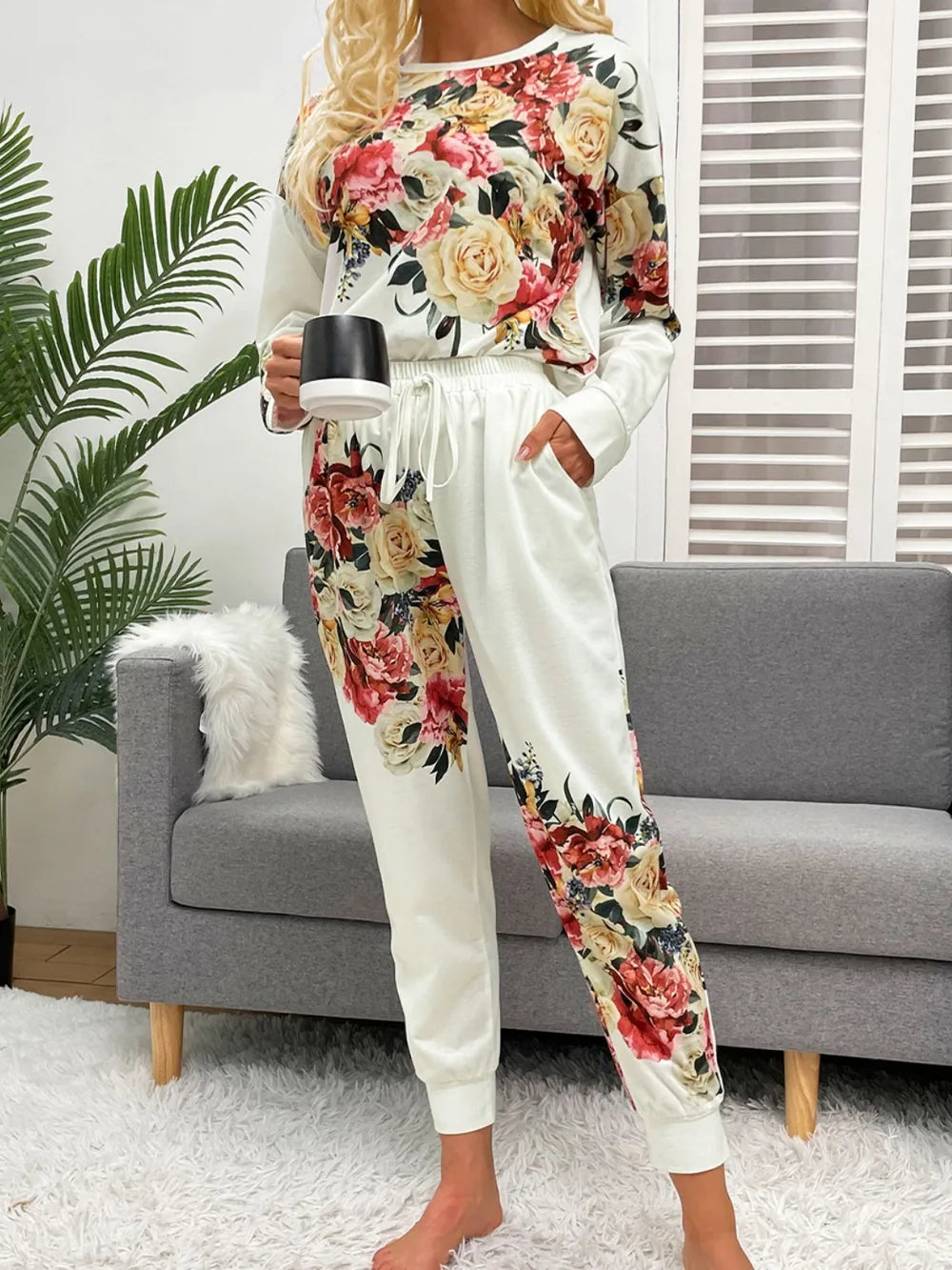Shiny Printed Round Neck Top and Pants Lounge Set - Ladyez