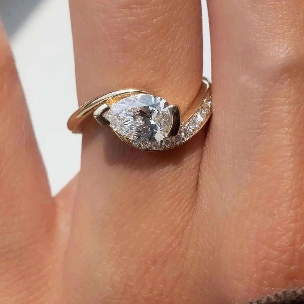 1.5 Carat Moissanite 925 Sterling Silver Ring - Ladyez