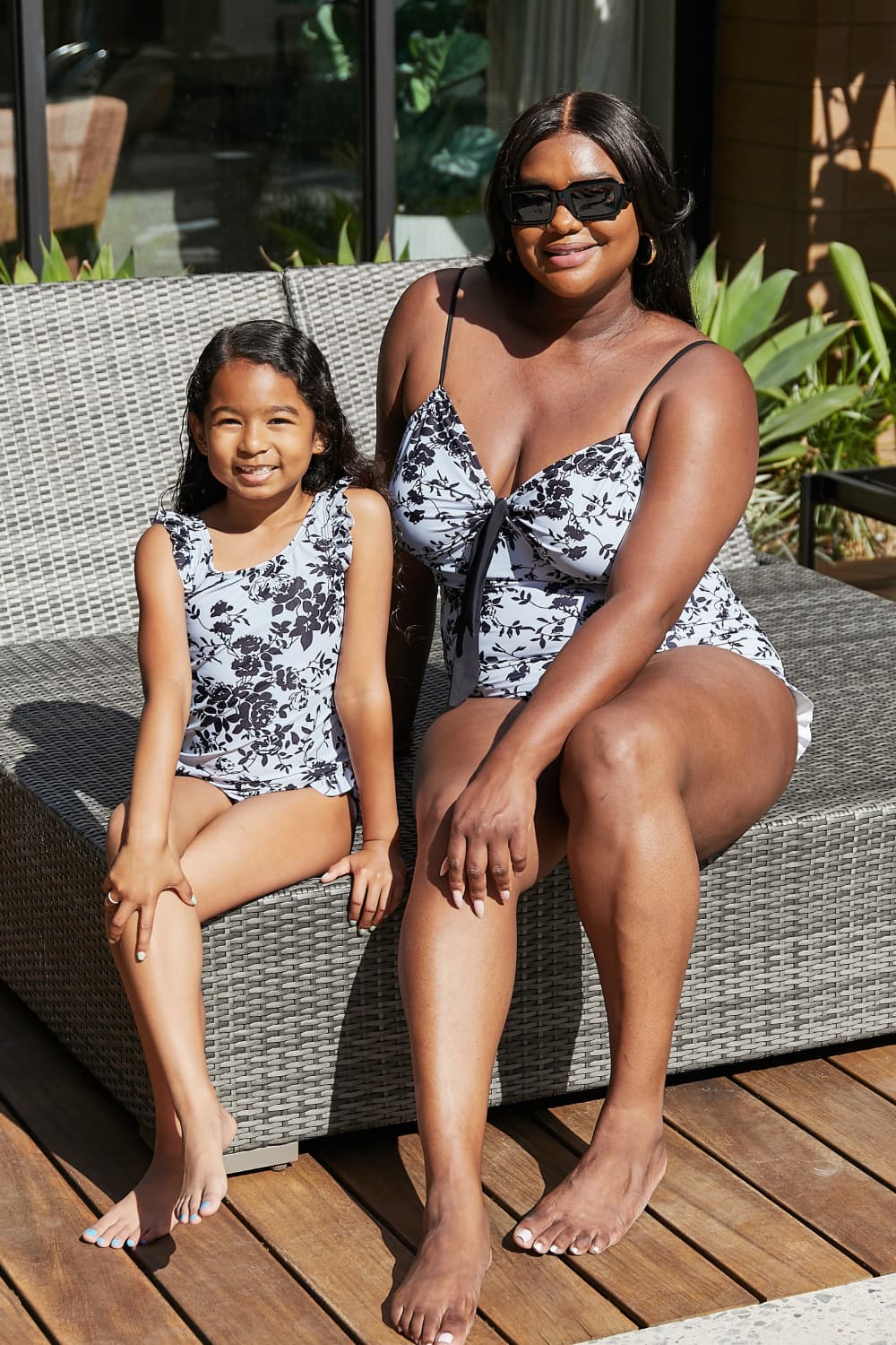 Marina West Swim Côte d'Azur Ruffle Trim One-Piece Swimsuit - Ladyez