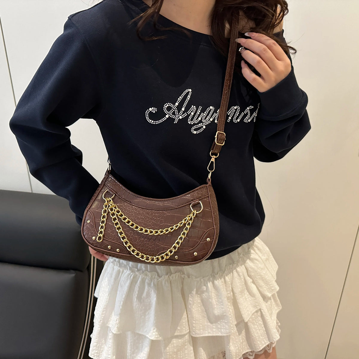 Chain-Embellished Shoulder Bag - Ladyez