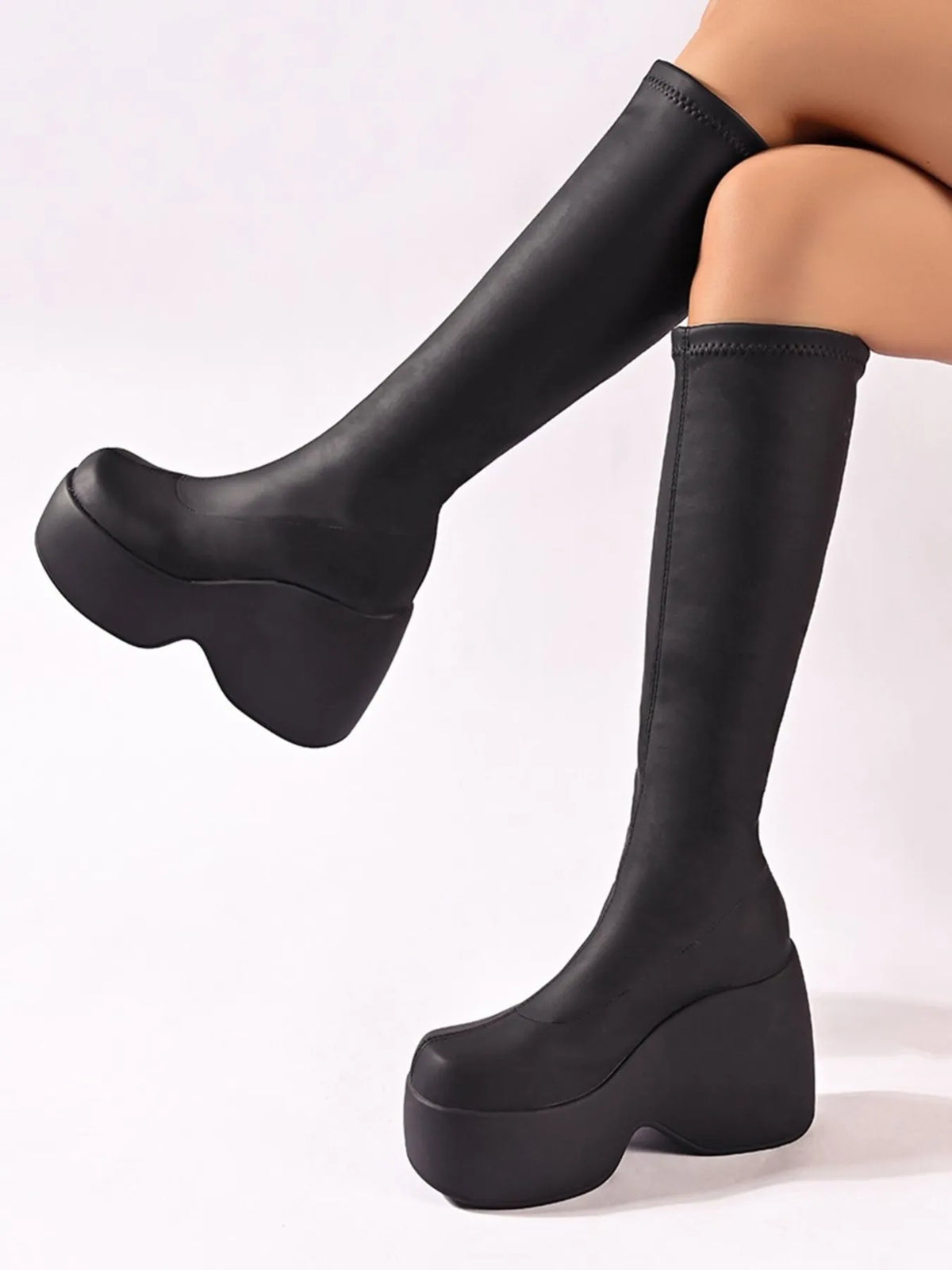 Round Toe Platform Boots - Ladyez