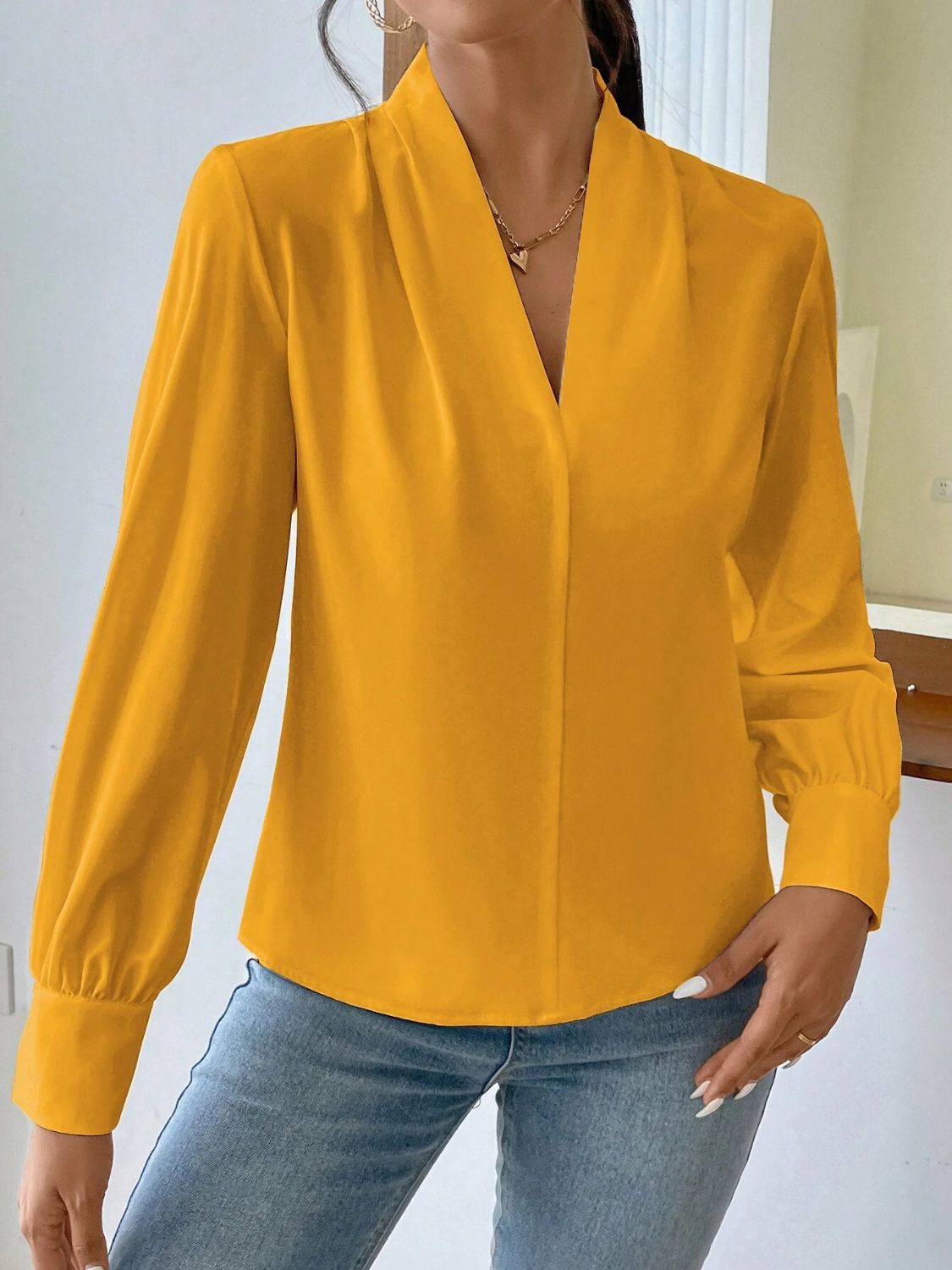 V Neck Long Sleeve Top - Ladyez