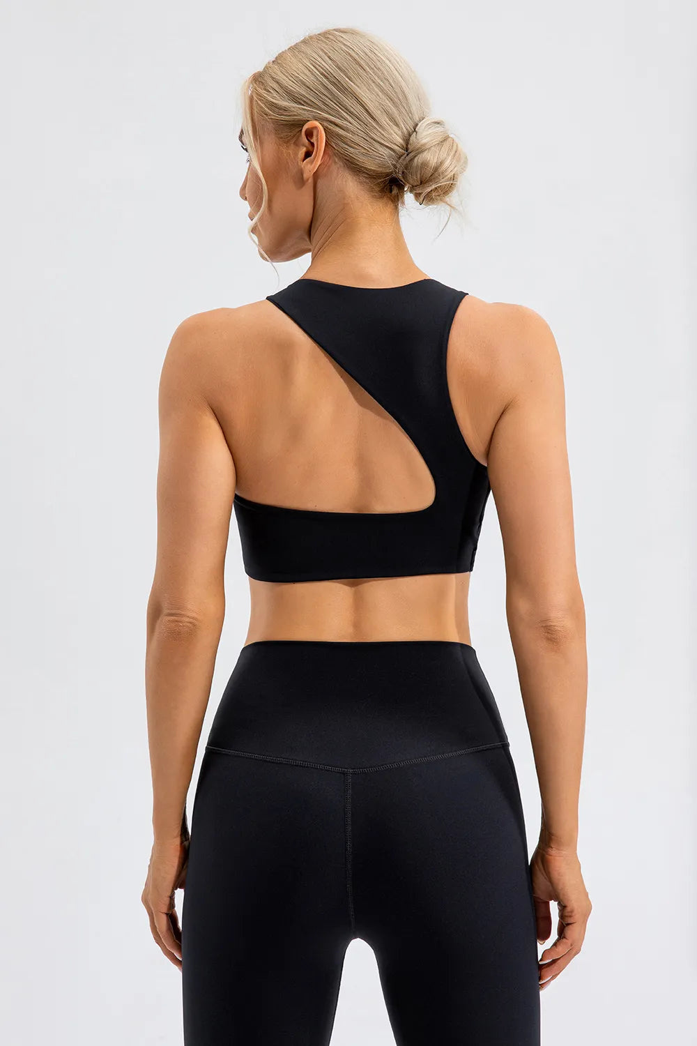 Round Neck Cutout Cropped Active Tank - Ladyez