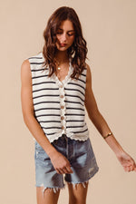SO ME Buttoned Front Stripe Texture Knitted Sweater Vest