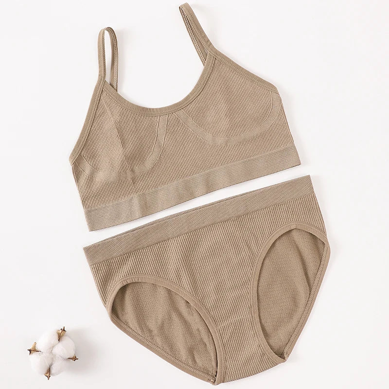 Women Seamless Bra Briefs Set Push Up Bra Top Sexy Lingerie Female U Back Crop Top Brassiere Underwear Set