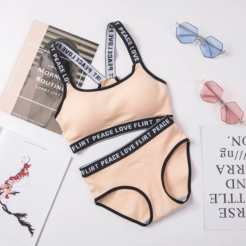 Soft Stripe Cotton Women's Underwear Set Sexy Beauty Back Tops Letter Print Shoulder strap Bralette With Panties 2-pieces Suit