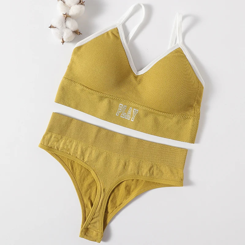 Women Seamless Bra And Panties Set High Rise Thongs Non-wire Sports Bra Comfy Brassiere Female Underwear Sexy Lingerie Set