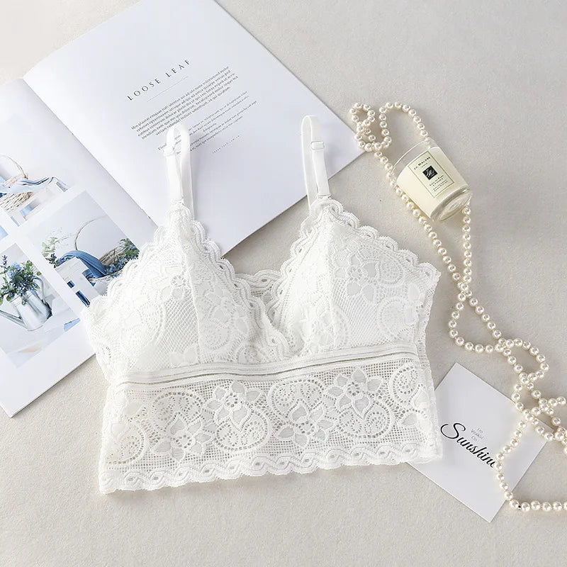 Women Full Floral Lace V-Neck Bralette One Size Scalloped Lace Wireless Camisole Bra Detachable Adjustable Thin Straps Lingerie