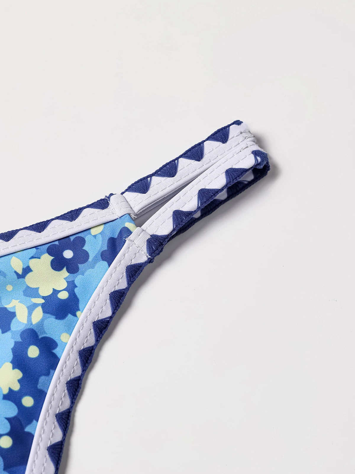ZTVitality Swimwear Women 2025 New Arrival Print Whip Stitch Sexy Bikini Padded Bra Mid Waist Bandgae Swimsuit Brazilian Biquini