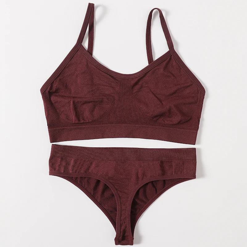 Women Seamless Bra And Panties Set Low Waist Thongs Female Comfort Non-wire Brassiere Sports Ribbed Underwear Set Sexy Lingerie