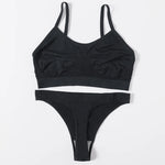 Women Seamless Bra And Panties Set Low Waist Thongs Female Comfort Non-wire Brassiere Sports Ribbed Underwear Set Sexy Lingerie
