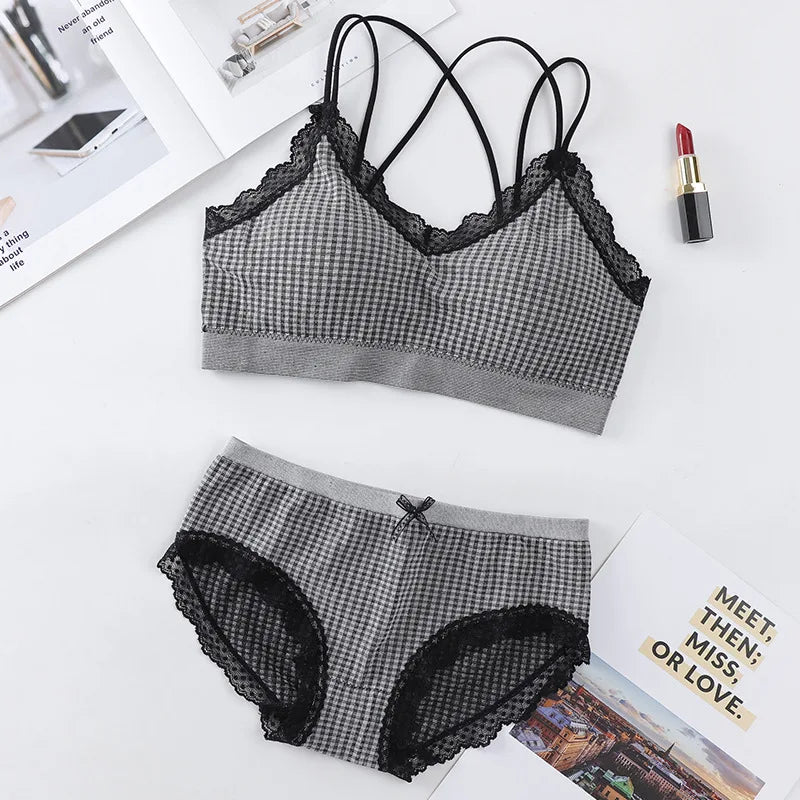 Gingham Lace Trim Bralette & Panty Set Push-Up Bra Plaid Lace Trim Lingerie Set Cross-Back Wireless Women's Underwear Set