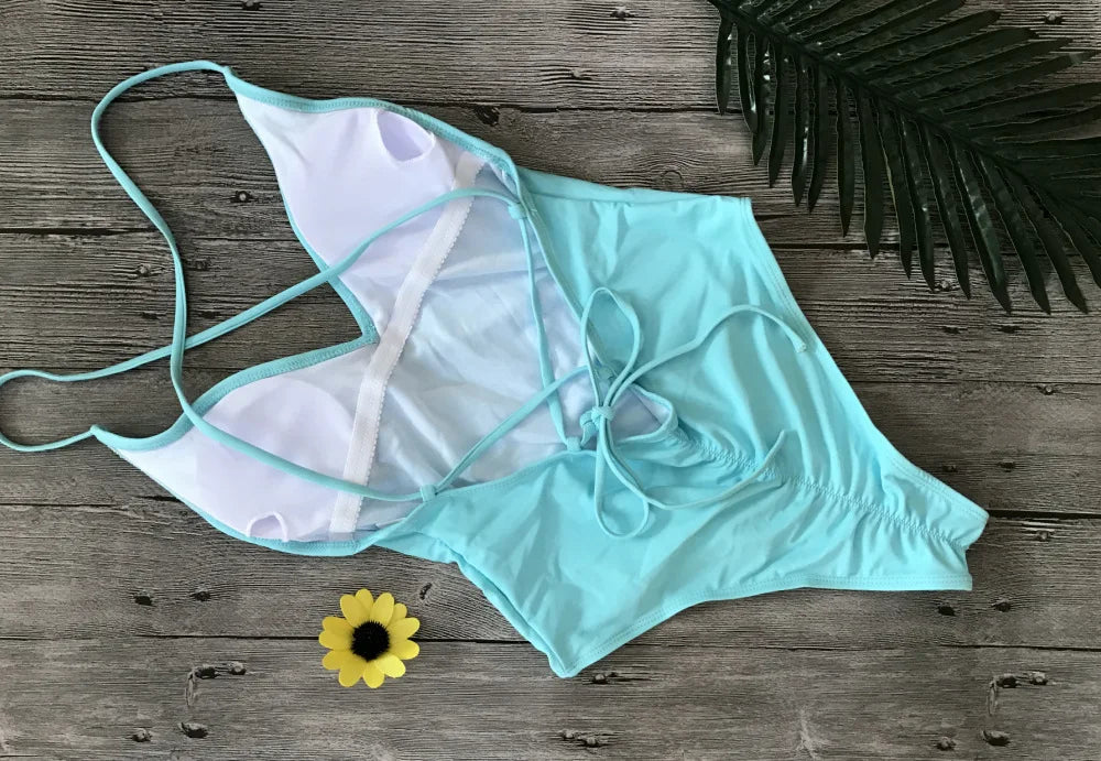 2026 V Neck Scrunch Butt Female Swimwear One Piece Swimsuit Women Backless Monokini Sexy High cut Bathing Suit Swim Bodysuit