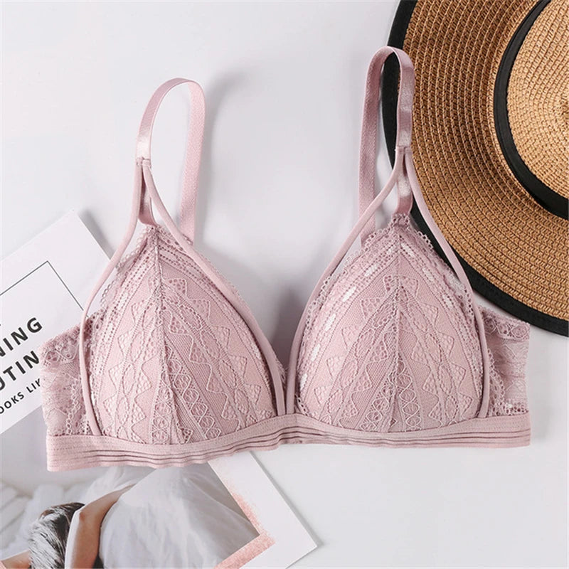 Sexy Deep V Lace Bra Thin Cup No Underwire Comfortable Daily Wear for Small Breasts Women's Fashion Underwear
