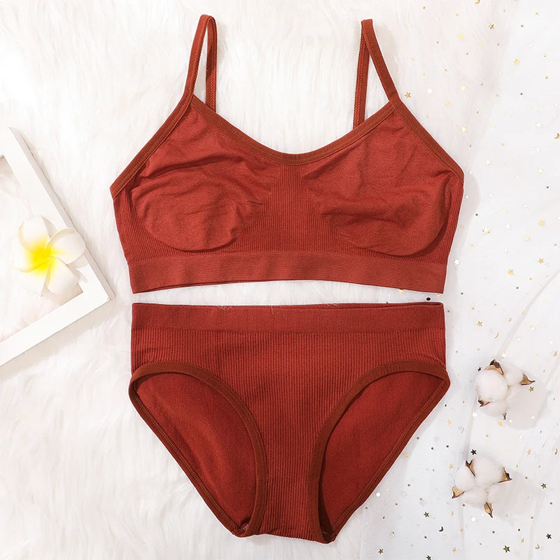 Women Seamless Bra And Panties Set Non-Wire Push-Up Bralette Female Low-Waist Thongs T-back Panties Sexy Lingerie Underwear Set
