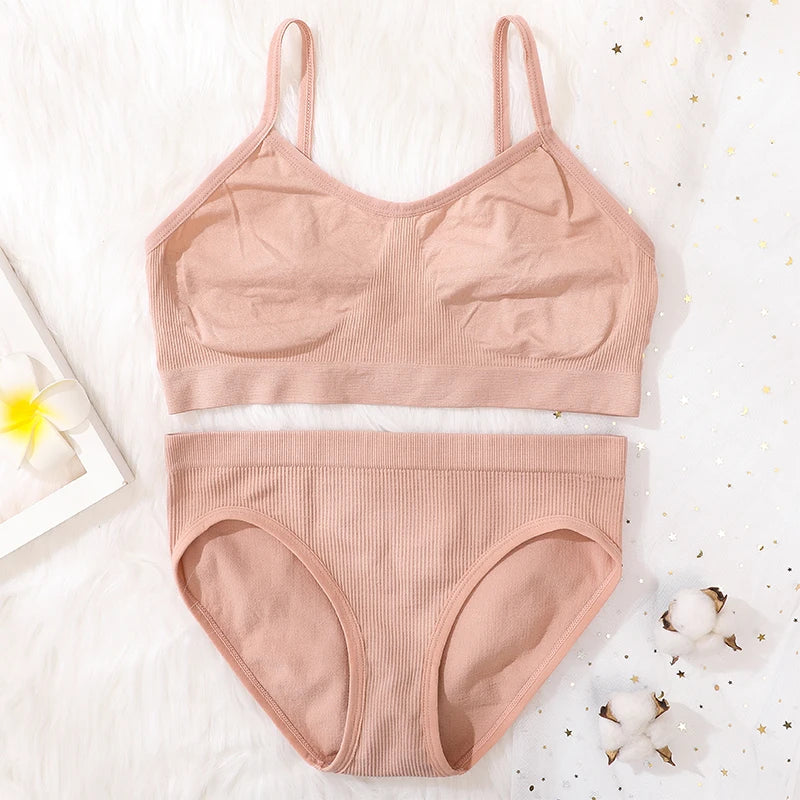Women Seamless Bra And Panties Set Non-Wire Push-Up Bralette Female Low-Waist Thongs T-back Panties Sexy Lingerie Underwear Set